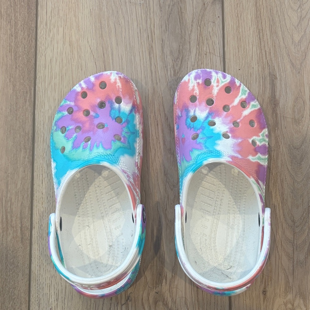 CROCS Multicolor Tie-Dye Water Shoes